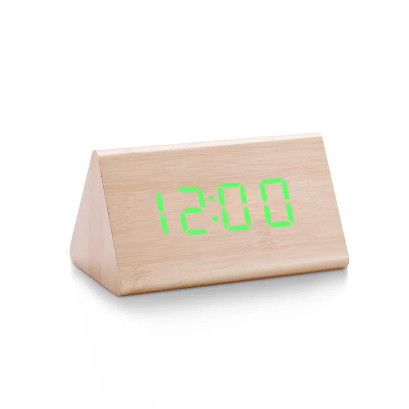 Reveil En Bois Triangle Led Bamboo - Cadran Vert